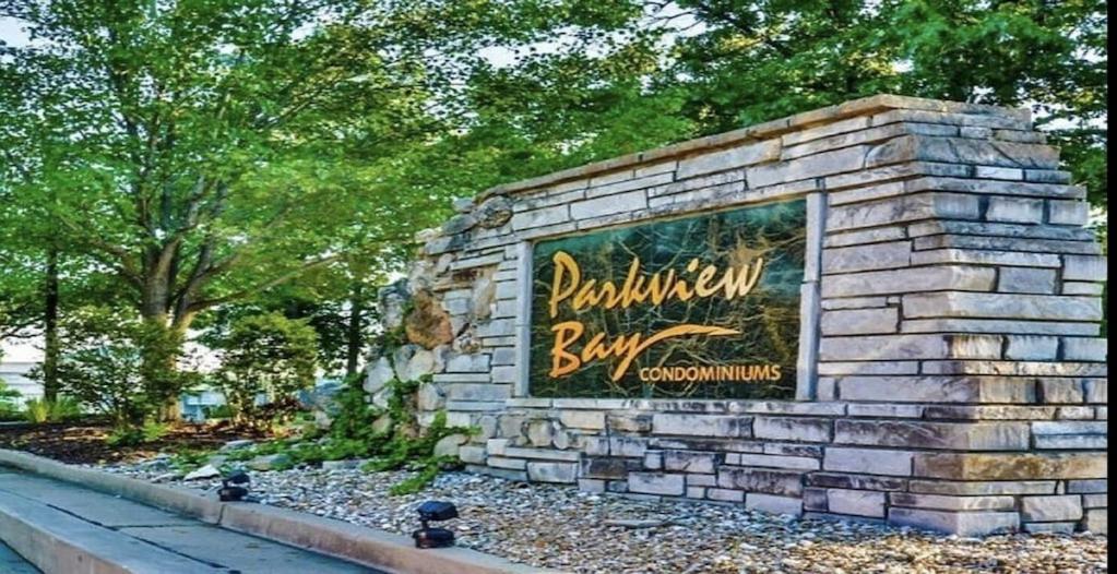 Family Fun Lakefront Condo At Parkview Bay Osage Beach Exteriör bild