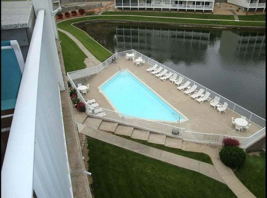 Family Fun Lakefront Condo At Parkview Bay Osage Beach Exteriör bild